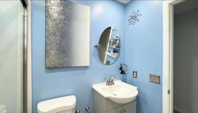 52402 Michelle Drive, Coachella CA: https://media.crmls.org/mediaz/ff40d8a8-dec3-42d1-9141-ef9e52a173e2.jpg