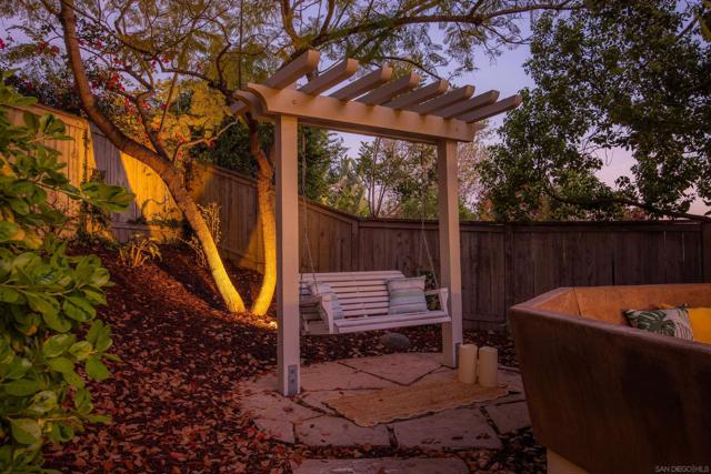 Image 36 of 45 For 10333 Pinecastle St