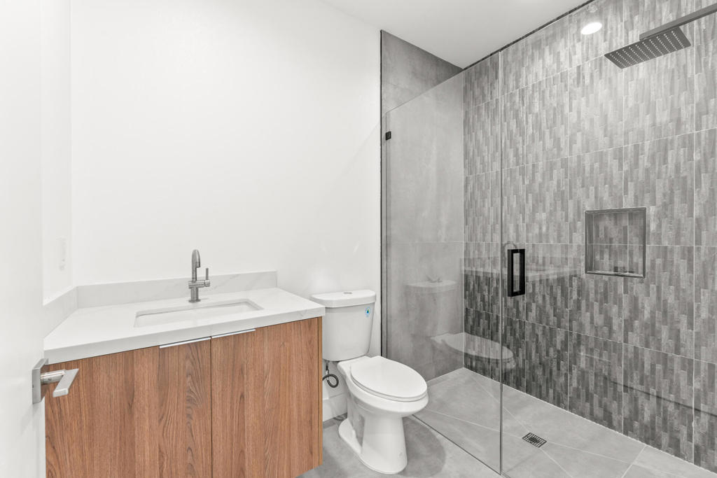 MLS #219130159DA image #12