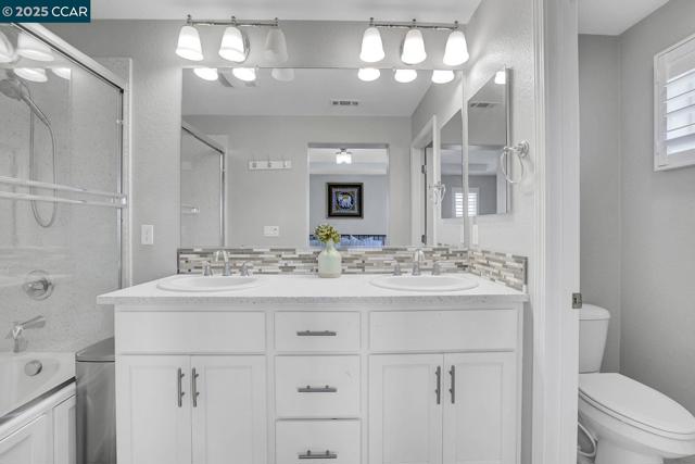 244 Selby Ln, Livermore CA: https://media.crmls.org/mediaz/ff429000-eead-42f5-978d-353b3520be4b.jpg