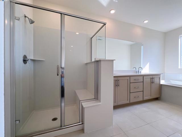 6260 Dove Ave, Dublin CA: https://media.crmls.org/mediaz/ff42fb80-d618-4ce3-a714-d9c69ea600b3.jpg