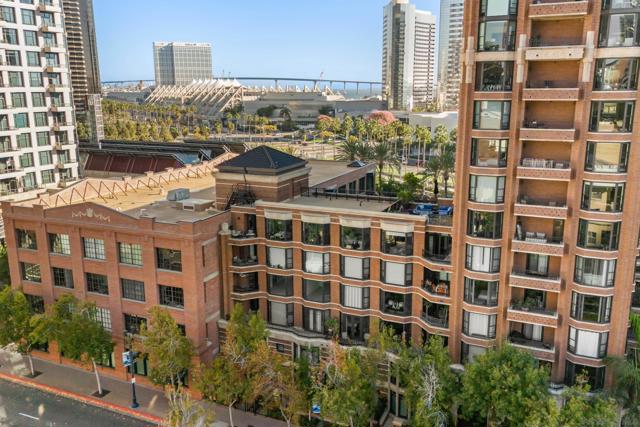 500 Harbor Dr, San Diego, California 92101, 2 Bedrooms Bedrooms, ,2 BathroomsBathrooms,Condominium,For Sale,Harbor Dr,250001249SD