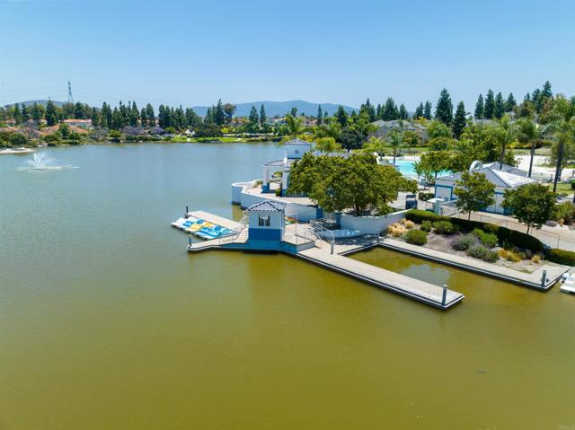 707 Eastshore Terrace, Chula Vista CA: https://media.crmls.org/mediaz/ff44fd0c-157d-4599-a505-dd728a0bee08.jpg
