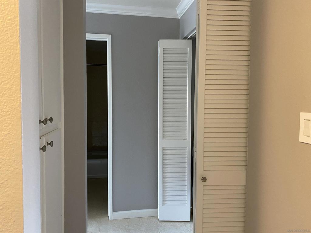 MLS #250037524SD image #12