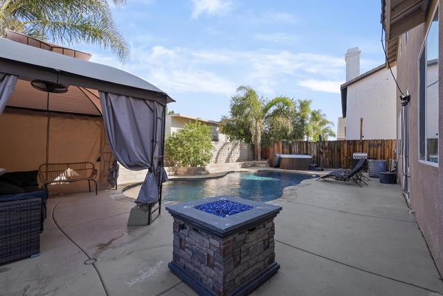 Image 20 of 29 For 29279 Meandering Circle