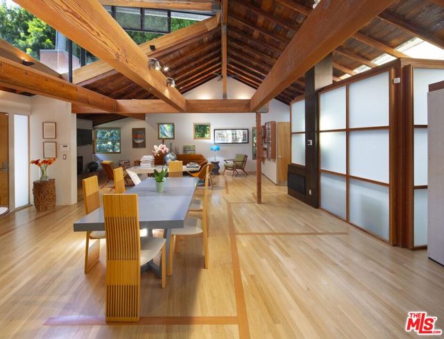 Drew Fenton | 10335 Oletha Lane Los Angeles CA | MLS: 7455546 Drew Fenton | 10335 Oletha Lane Los Angeles CA | MLS: 7455546