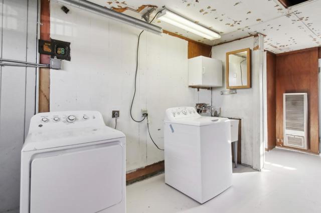 28250 Pacific Street, Hayward CA: https://media.crmls.org/mediaz/ff4638b7-13c2-4381-8478-7ed18830e525.jpg