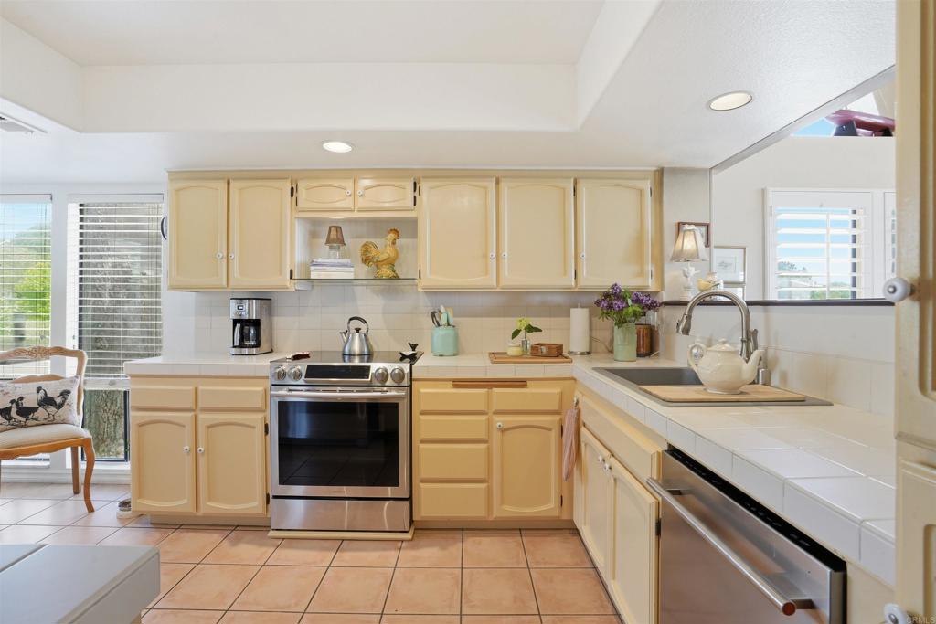 1051 Freedom Court - photo 18