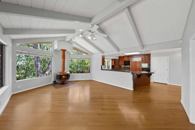 7175 Red Holly Court, San Jose CA: https://media.crmls.org/mediaz/ff47ed38-3df6-4ae4-9cd2-b5567914fa4a.jpg
