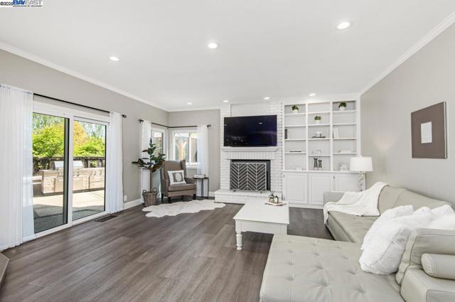 Image 21 of 49 For 2839 Victoria Ridge Ct