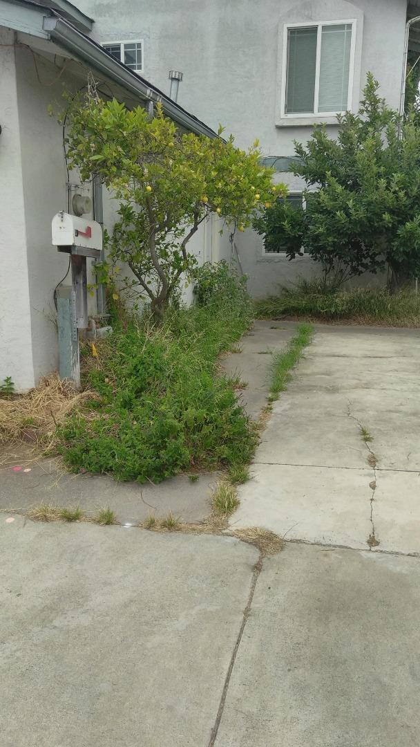 902 G Street, Union City CA: https://media.crmls.org/mediaz/ff496d07-510a-4c6d-b0ca-a9058d300d92.jpg