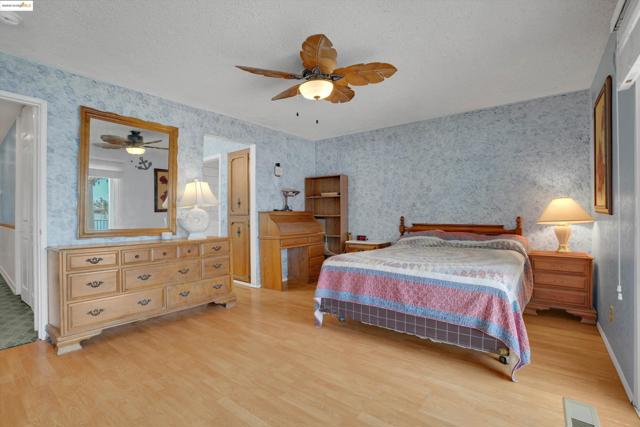 5260 Laguna Ct, Discovery Bay CA: https://media.crmls.org/mediaz/ff49ee50-7bbb-4ec3-8faf-ed6171d3abb5.jpg