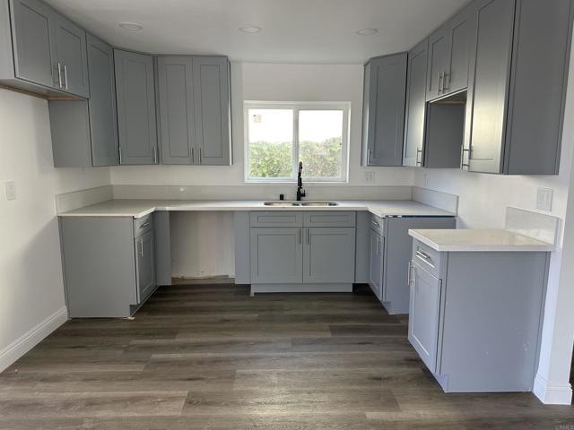 3007 Shelby Dr, National City CA: https://media.crmls.org/mediaz/ff4a775d-a032-402f-af50-4149ad0f25d1.jpg