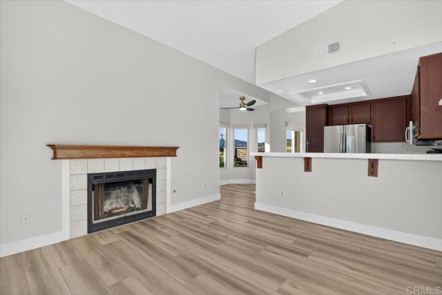 Detail Gallery Image 30 of 42 For 135 Neptune Pl, Escondido,  CA 92026 - 3 Beds | 2 Baths