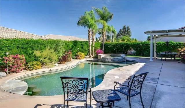 988 Alta, Palm Springs CA: https://media.crmls.org/mediaz/ff4bef5f-55b0-4022-a821-6b157bbfe5a7.jpg