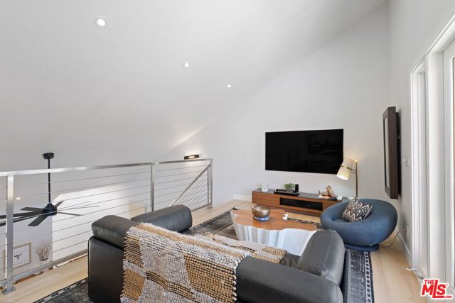 2108 Neilson Way, Santa Monica CA: https://media.crmls.org/mediaz/ff4c5fbb-dae5-40a9-a8da-6a4c9682e78f.jpg