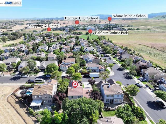 Image 1 of 28 For 2913 Haddington Ct