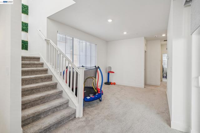 Image 32 of 59 For 37231 Sand Bar Place