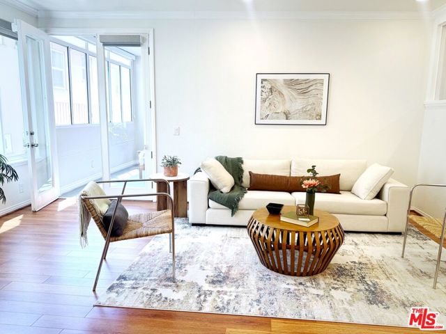 14271 Dickens Street, Sherman Oaks CA: https://media.crmls.org/mediaz/ff4ea127-5f08-4d7f-80a8-1b6132584db4.jpg