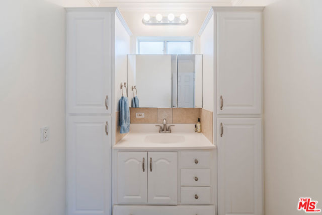 71 19th Street, Hermosa Beach, California 90254, 0 ,Residential Income,For Sale,19th,0,26853499 71 19th Street, Hermosa Beach, California 90254, 0 ,Residential Income,For Sale,19th,0,26853499
