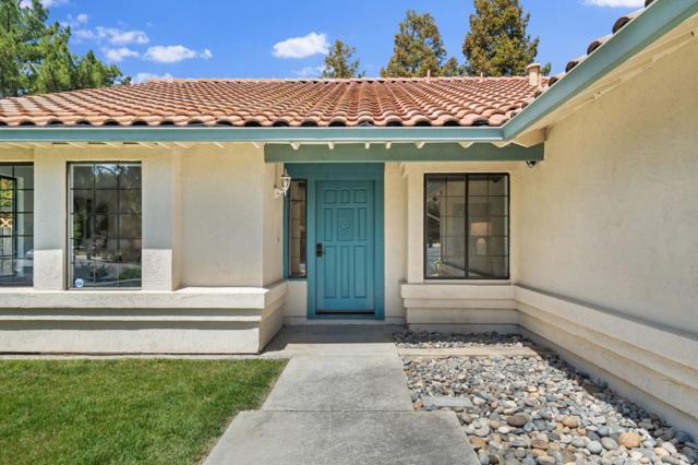 3359 Kuykendall Place, San Jose CA: https://media.crmls.org/mediaz/ff5009c4-4324-4463-a3fc-86c7215efcbe.jpg