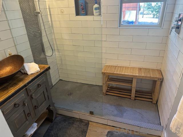 535 W Rainbow Blvd, Big Bear CA: https://media.crmls.org/mediaz/ff509eae-432e-42f1-bc67-cc296e429d0e.jpg