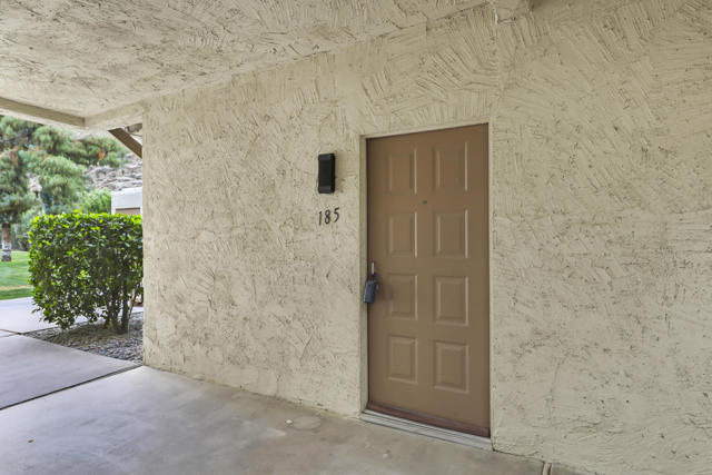 Image 2 of 30 For 78225 Cortez Lane 185