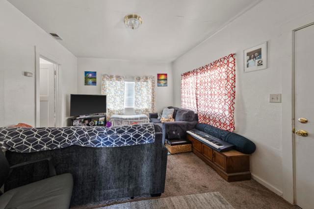 584585 Monterey Road, Morgan Hill CA: https://media.crmls.org/mediaz/ff5137ed-4337-416a-bb1e-df485d12407b.jpg