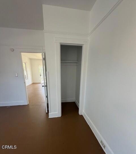 Detail Gallery Image 9 of 14 For 403 S Evergreen Dr, Ventura,  CA 93001 - 2 Beds | 1 Baths