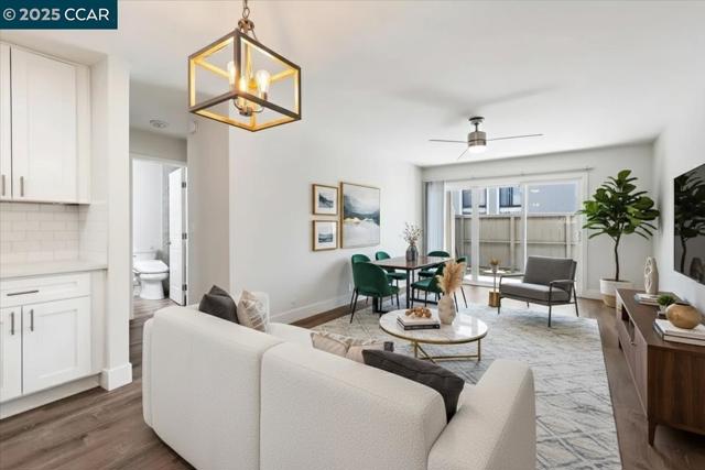 900 Southampton Rd, Benicia CA: https://media.crmls.org/mediaz/ff51a84d-10f2-4c24-a17c-1db3b7ea3b4e.jpg