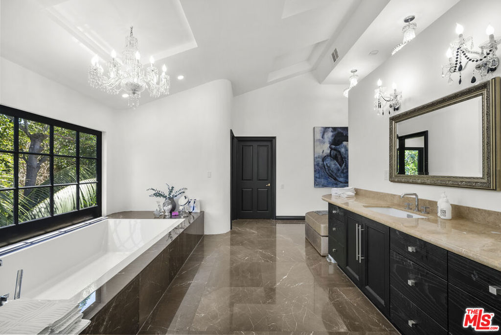 MLS #26857655 image #29