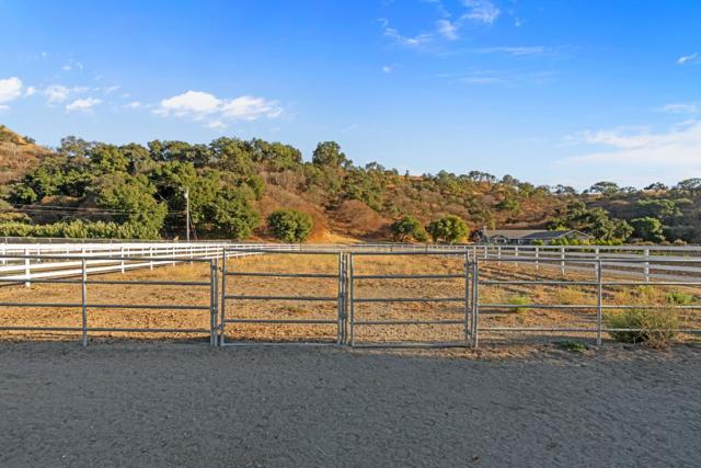 6840 Southside Road, Hollister CA: https://media.crmls.org/mediaz/ff53220e-c3a1-4d05-b76f-9945e7e4e676.jpg