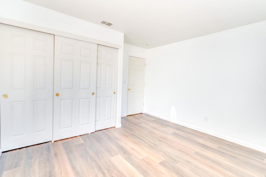 https://media.crmls.org/mediaz/ff5322bf-febe-4801-8e7d-656e743f6090.jpg?preset=X-Large