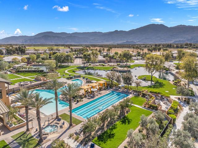 Image 56 of 69 For 82707 Woodcreek Court