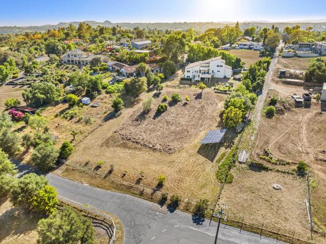Detail Gallery Image 51 of 53 For 3016 Alta Vista Dr, Fallbrook,  CA 92028 - 3 Beds | 3/1 Baths