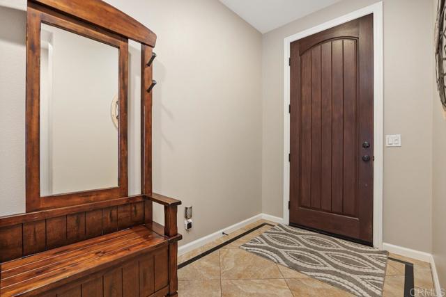 Detail Gallery Image 4 of 41 For 2856 Dove Tail Drive, San Marcos,  CA 92078 - 3 Beds | 3 Baths