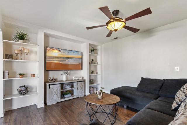 2482 Calle Tres Lomas, Paradise Hills CA: https://media.crmls.org/mediaz/ff55c55b-a3de-45c3-aa4d-c58f2b5e6541.jpg