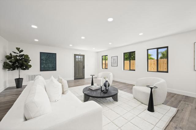 8287 Panchoy St, San Diego CA: https://media.crmls.org/mediaz/ff55eec0-2799-4ec9-a0bb-2bb708101a63.jpg