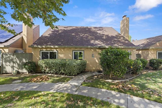 Detail Gallery Image 3 of 48 For 10573 Caminito Flores, San Diego,  CA 92126 - 3 Beds | 2 Baths