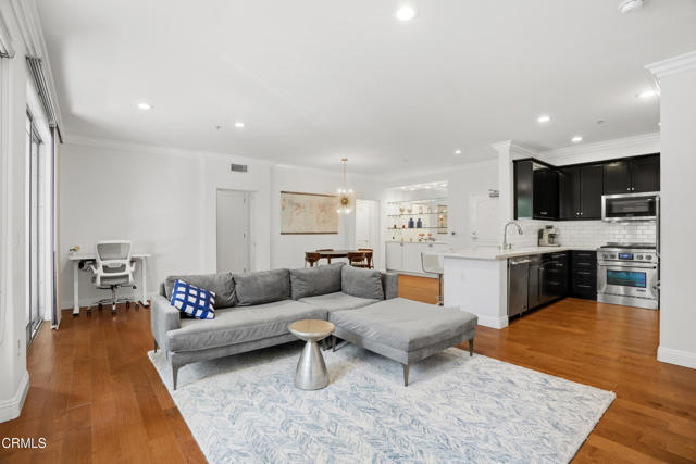 Detail Gallery Image 8 of 42 For 629 Traction Ave #105,  Los Angeles,  CA 90013 - 2 Beds | 2 Baths