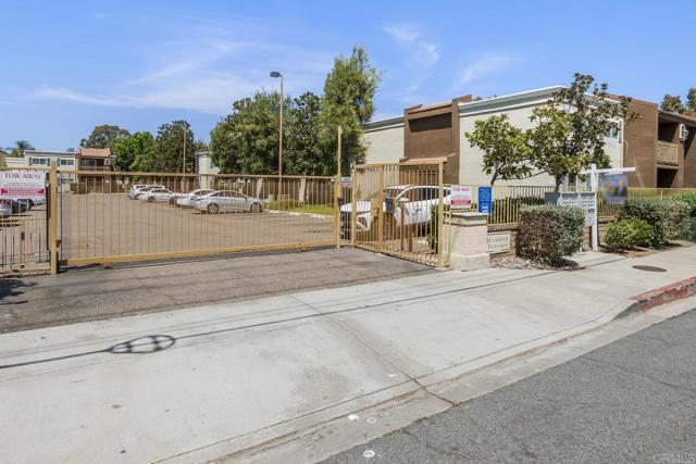 Detail Gallery Image 2 of 30 For 550 Graves Ave #16,  El Cajon,  CA 92020 - 2 Beds | 2 Baths