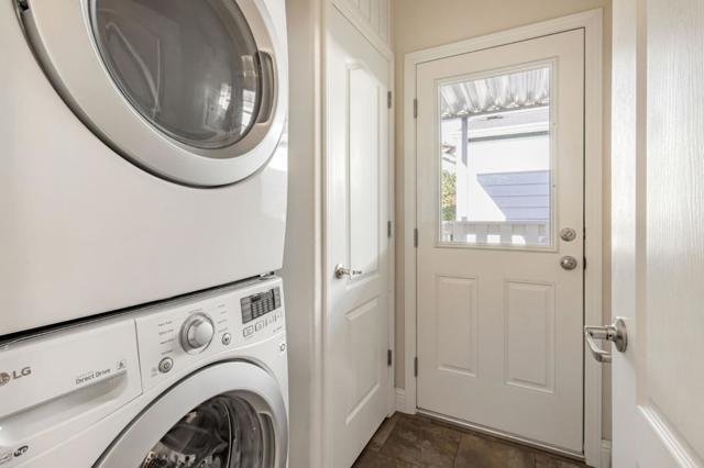 440 Moffet Boulevard, Mountain View CA: https://media.crmls.org/mediaz/ff5803ee-ef5d-4b1e-bc89-73c564393bec.jpg