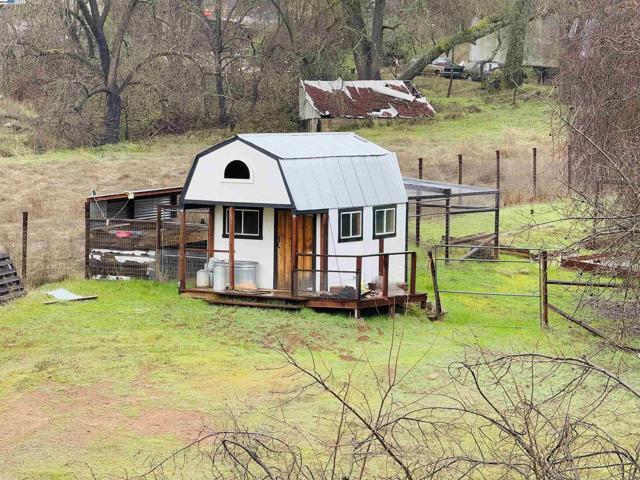 Image 42 of 47 For 1761 Springvale Rd