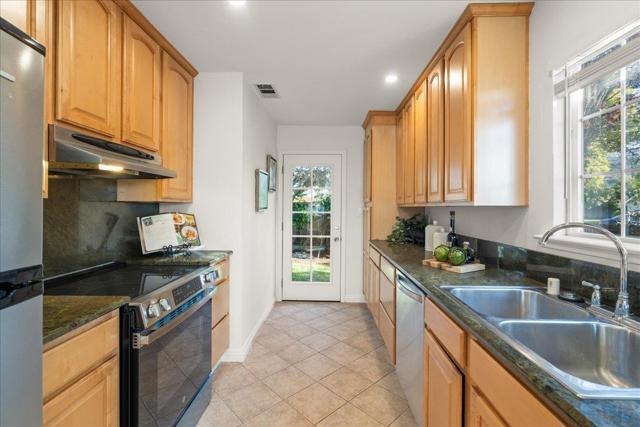5494 Mary Jo Court, San Jose CA: https://media.crmls.org/mediaz/ff58aa56-1809-47c9-8b33-5f4d5caadb98.jpg