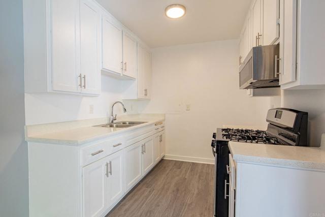 Detail Gallery Image 29 of 36 For 19344 Wyandotte St, Reseda,  CA 91335 - – Beds | – Baths