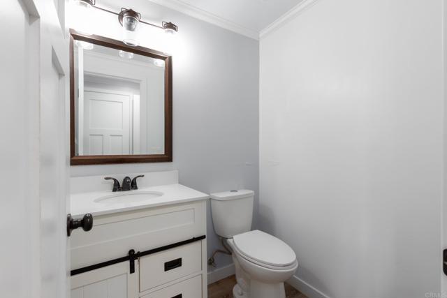 348 Avenida De Las Rosas, Encinitas CA: https://media.crmls.org/mediaz/ff59f50a-4c3f-4048-87fb-d1bdfe04e2be.jpg