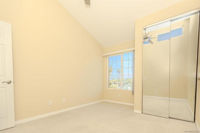 Image 12 of 27 For 5252 Balboa Arms Dr  #155
