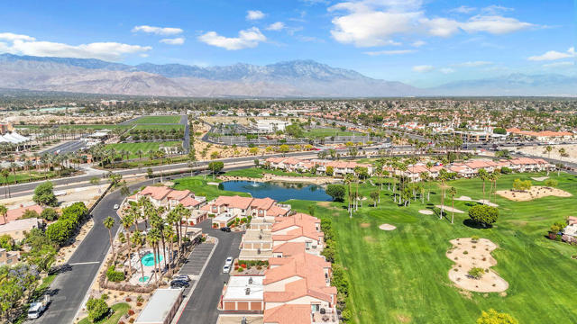 78179 Crimson Court, La Quinta CA: https://media.crmls.org/mediaz/ff5b6f46-de31-4a65-9df1-450679db57d4.jpg
