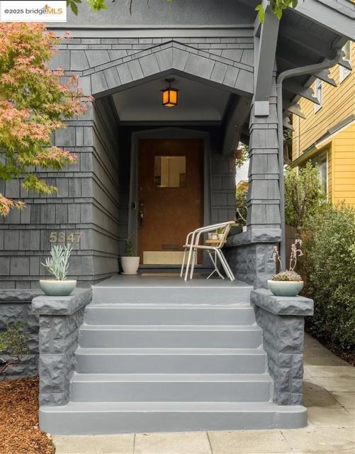 Image 7 of 57 For 5347 James Ave