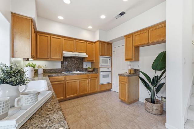 175 Avenida Espana, San Jose CA: https://media.crmls.org/mediaz/ff5c0224-8db0-41b8-90eb-6a8837138c79.jpg